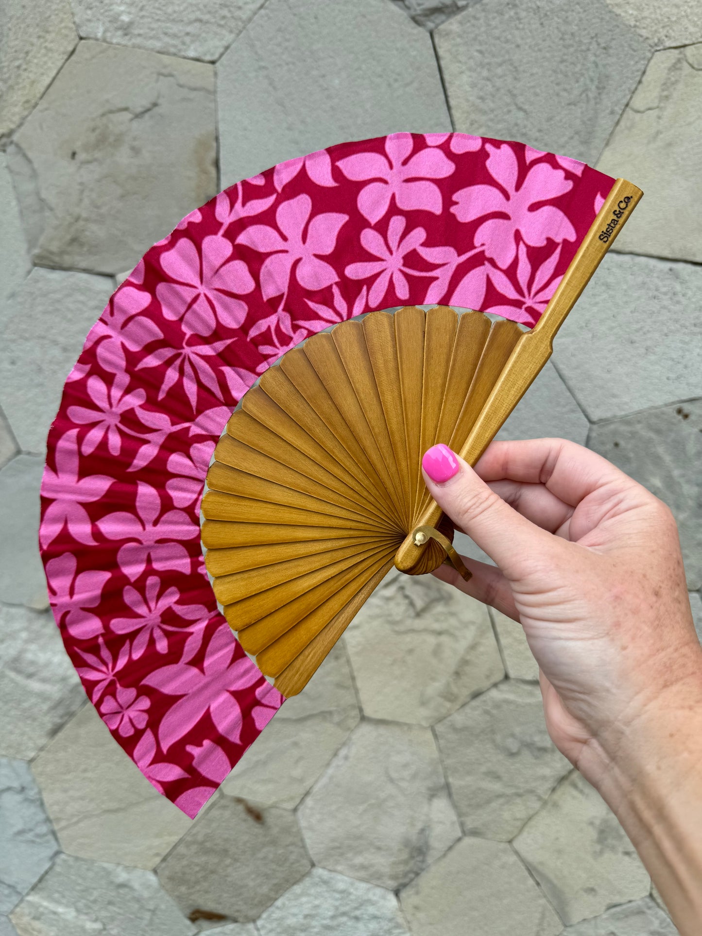 Summer Kisses Hand Fan