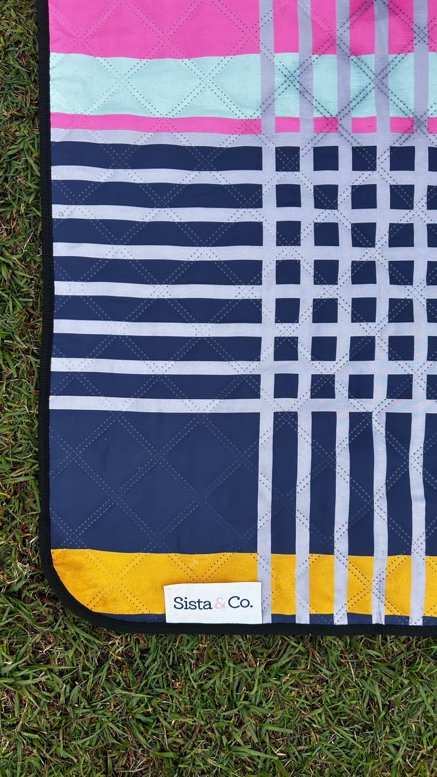 'Sista & Co. No. 4' Picnic Mat