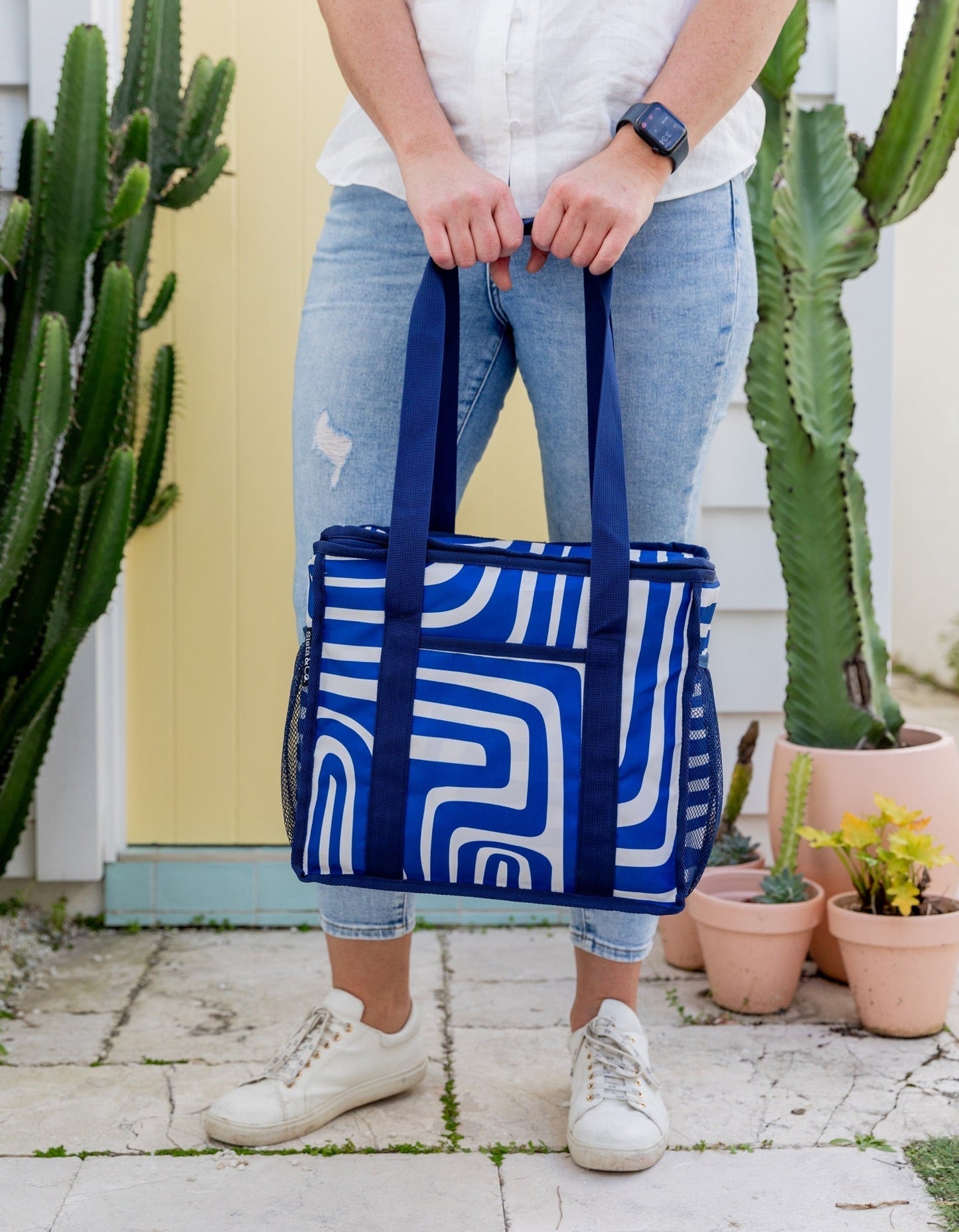 'Navy' Mid-Size Cooler Bag